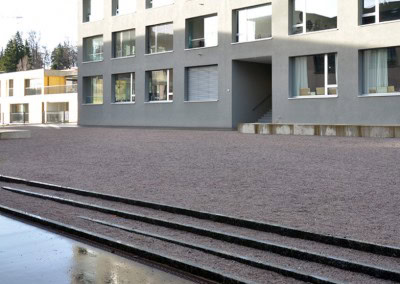 Zanana Haldengut Hausfront Visavis